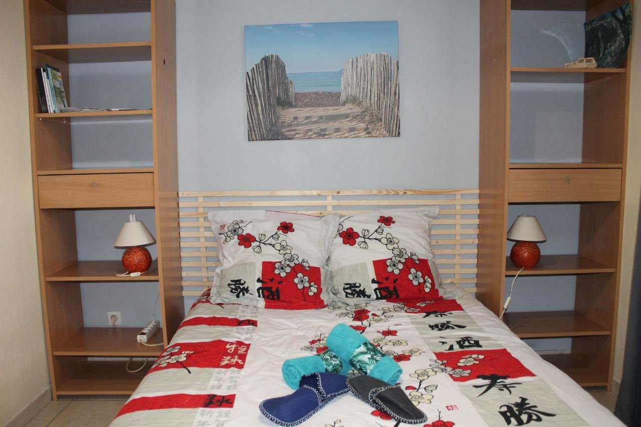 Chambres D'Hotes Les Mesanges Saint-Martin-Lez-Tatinghem Bagian luar foto