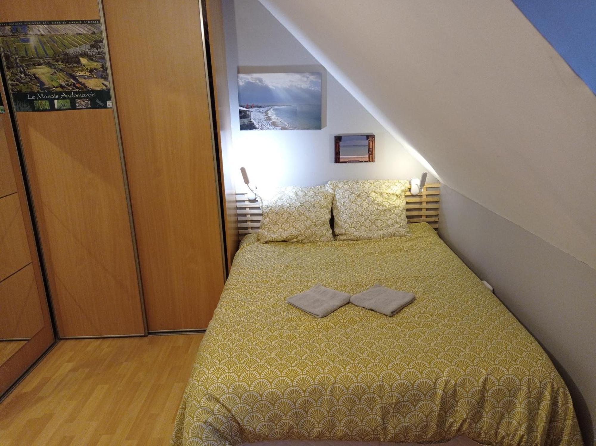 Chambres D'Hotes Les Mesanges Saint-Martin-Lez-Tatinghem Bagian luar foto