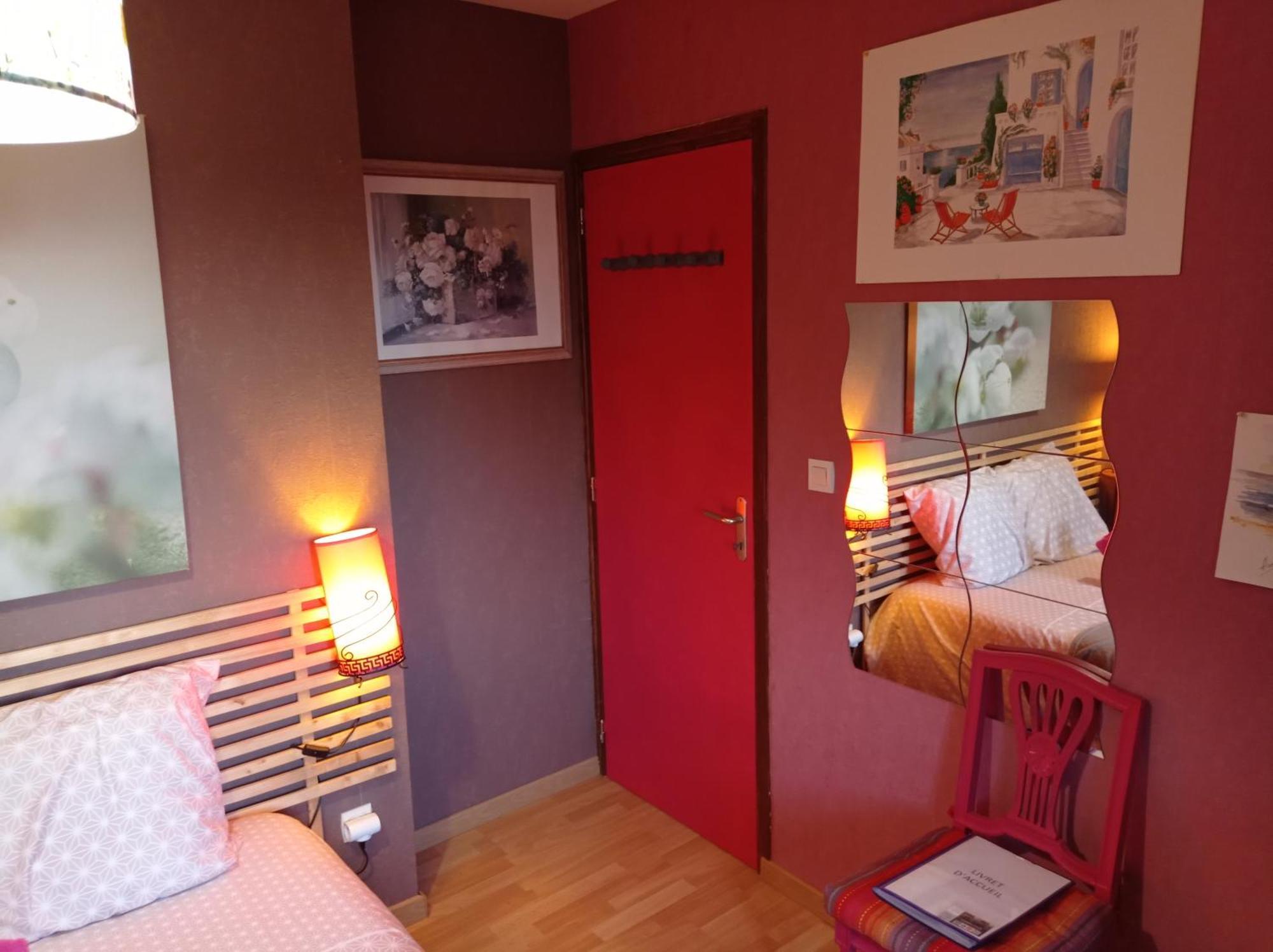 Chambres D'Hotes Les Mesanges Saint-Martin-Lez-Tatinghem Ruang foto